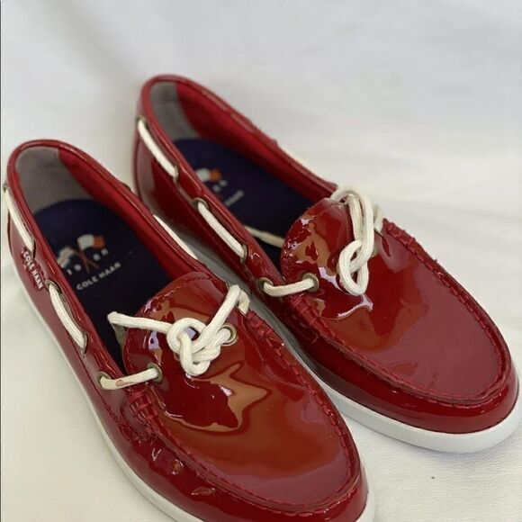 Cole Haan Nantucket Camp Moccasins Red Patent Leather Women Size 6B EUC - Picture 1 of 9
